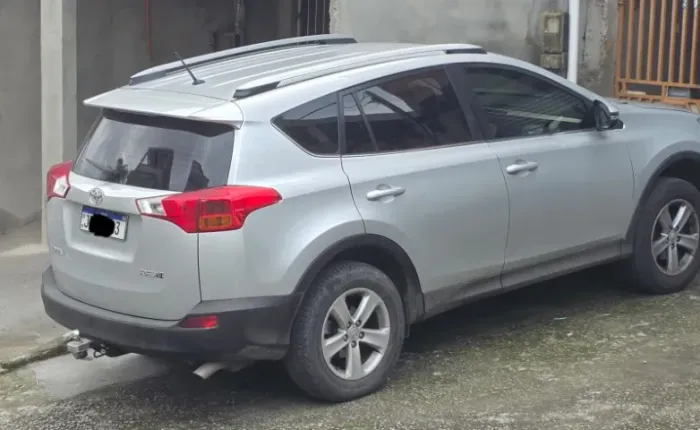 Toyota RAV4 2.0 4X2 16V Aut. 2013