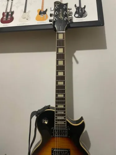 Guitarra Les Paul Golden GLD Series