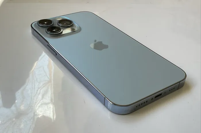 iPhone 13 Pro 128 GB - (nunca aberto) - Impecável - R$ 2.400