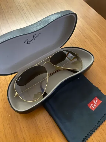 Óculos Ray-Ban Aviator Gradient - ÚNICO DONO