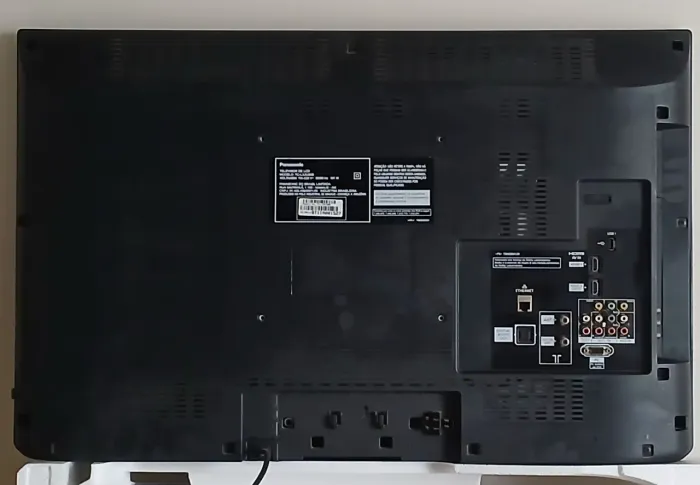 Vende-se TV Panasonic 32 polegadas
