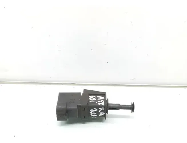 Interruptor Alarme Capo Chevrolet Astra Gsi 2003 2004 2005 Preto