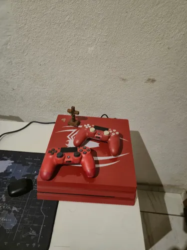 Ps4 pro edição do homem aranha