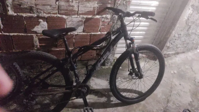 Bike MTB aro 29 1050 reais com a corrente 
