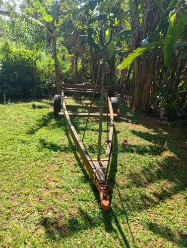 Carreta de encalhe