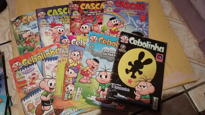 Coleção de gibis turma da Monica com o revistas 