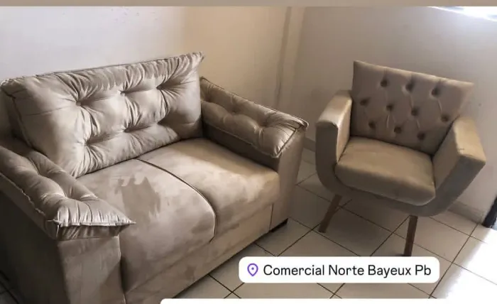 Sofá com poltrona