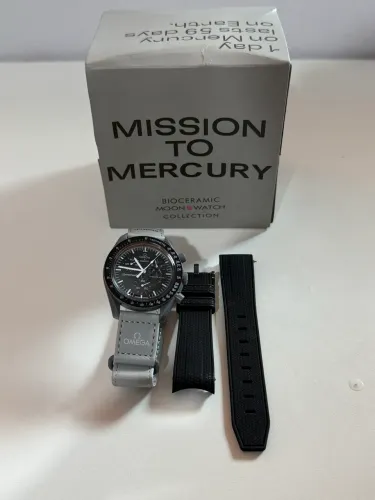 Omega x Swatch moonswatch 