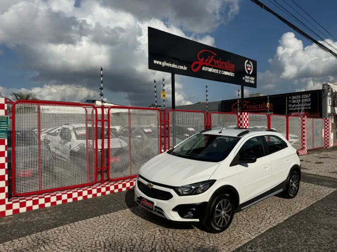Chevrolet Onix Activ 1.4 8V Flex Aut. 4P 2018