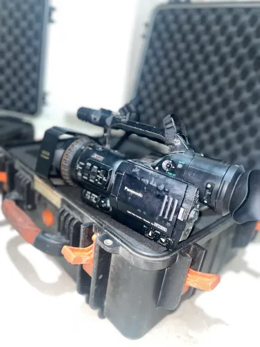 Filmadora Panasonic AG-DVX100B (Leia a Desc.)