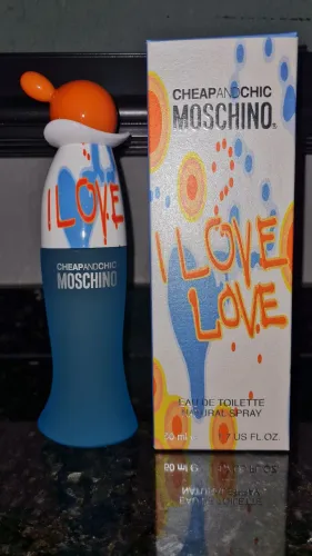 Eau de toilette I Love Love, Moschino