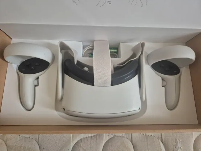VR Meta Quest 2 128GB