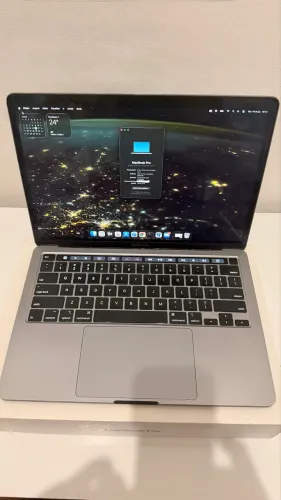 MacBook Pro 2020 16gb i5 quadcore 512ssd A2251
