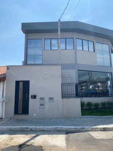 Casa Kitnet em Jacareí