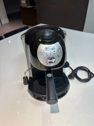 Cafeteira DeLonghi peças