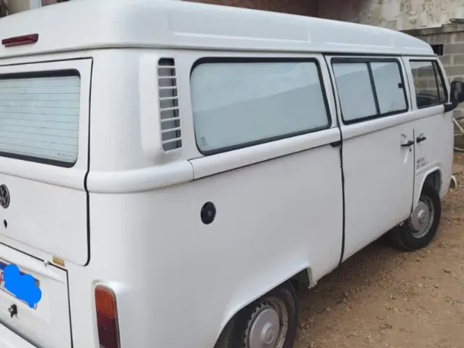 Volkswagen Kombi Standard 1.4 MI Total Flex 8V 2012