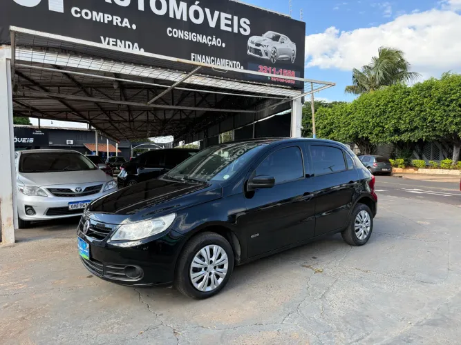 Volkswagen Gol Geração IV Titan 1.0 8V Total Flex Mec. 4P 2010