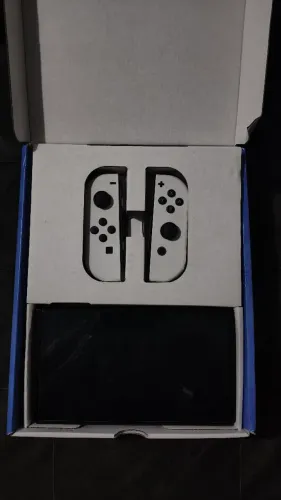 Nintendo Switch OLED Branco Completo + MicroSD 128GB + Película de Vidro
