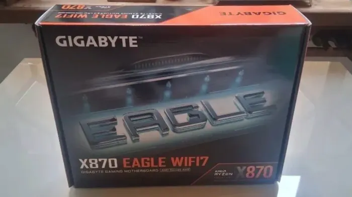 Placa Mãe X870 Gigabyte Eagle Wifi 7 AM5 -Nova (Lacrada)C/nf