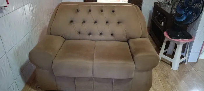 Vendo par de sofá 2 e 3 lugares em perfeito estado!