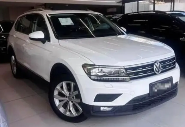 Volkswagen Tiguan Allspac Comf 250 TSI 1.4 Flex 2018