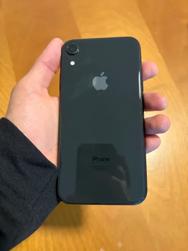 iPhone XR 128gb Preto