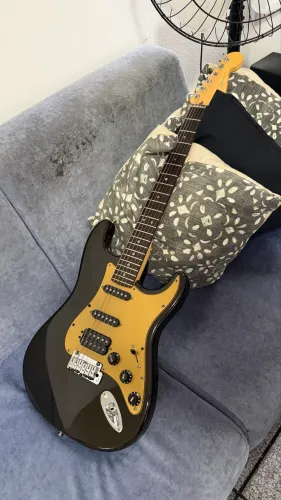 Guitarra fender American Deluxe 2005