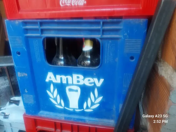 Caixa de  cerveja  Latrão 