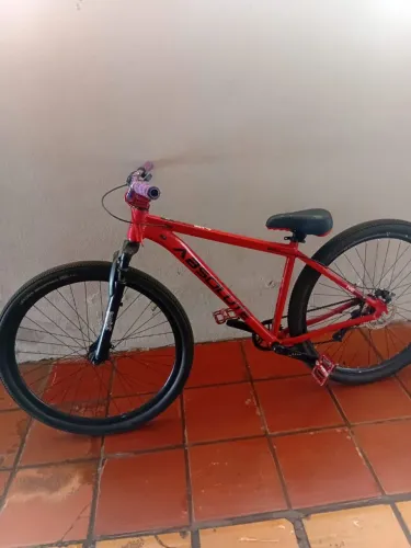 Bike Nero 05 vermelha 