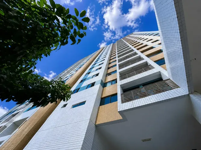 Edf. Praça das Sequoias | Andar Alto | 2 quartos | Lazer completo