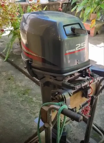 Motor de popa 25 hp yamaha - NOTA FISCAL revisado 2 dono