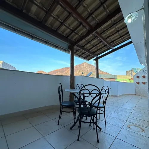 Apartamento cobertura a venda na ilha dos Araújo em Governador Valadares MG