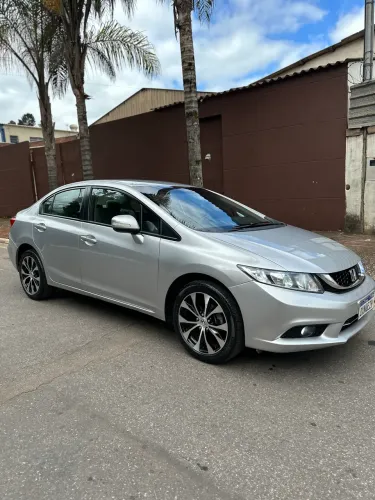 Honda Civic Sedan LXR 2.0 Flexone 16V Aut. 4P 2015
