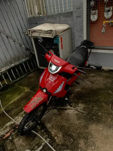Shineray phoenix S 2024,23 mil km!! Tudo em dia,no nome só transferir.