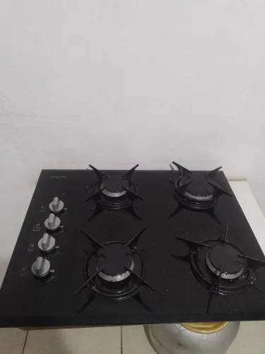 Vendo fogão semi novo