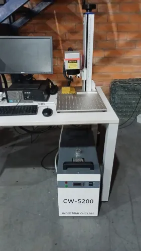 Máquina de gravação a Laser Ultravioleta