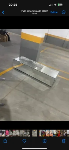 Mesa retangular espelhada