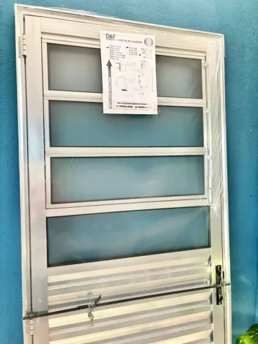  Porta basculante 