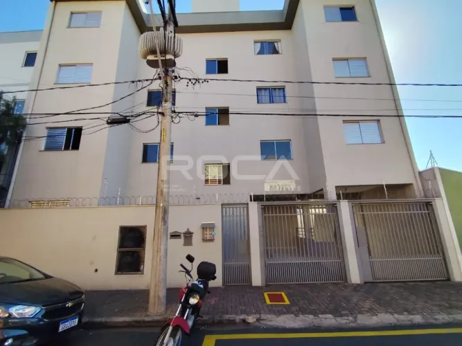 Apartamento Padrão para Alugar no Jardim Lutfalla em São Carlos - Conforto e Praticidade