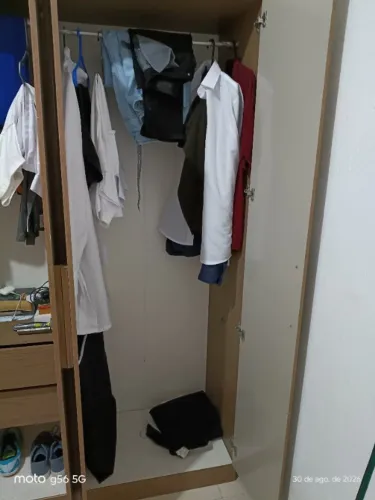 Guarda roupa 6 porta