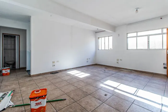 Sala comercial na Avenida Francisco Vieira Bueno, 129 - sala 08 60 m²