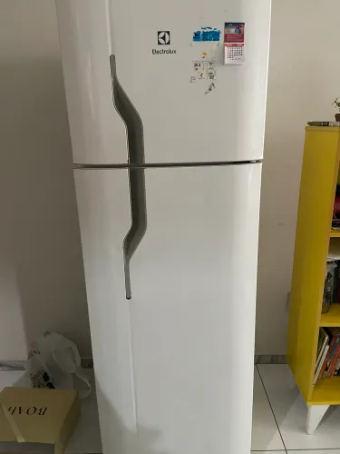 Geladeira com Avaria