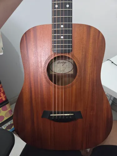 Violao baby taylor bt2