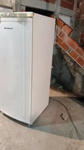 Vendo Geladeira com entrega grátis
