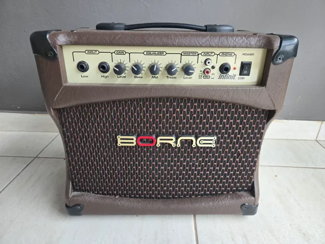 Caixa amplificador Borne 30w