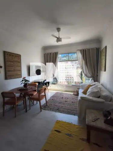 Apartamento : / Residencial / Catete