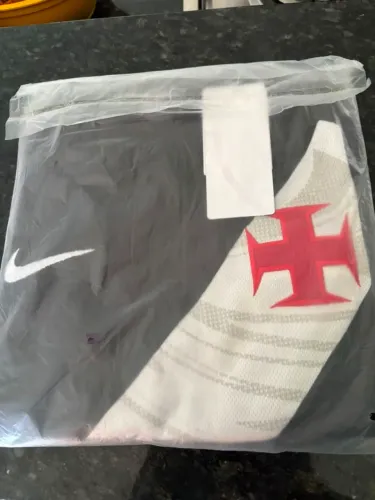 Camisa de time Vasco da Gama Preta Versão Torcedor - Nova com Etiqueta - M