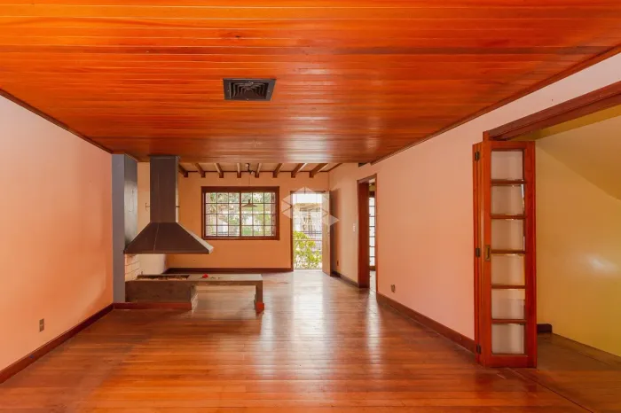 Casa em condomínio na Bela Vista