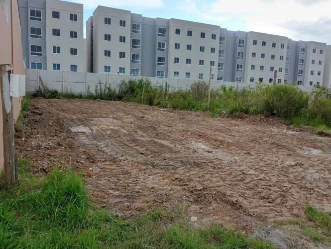 Terreno 9 x 25