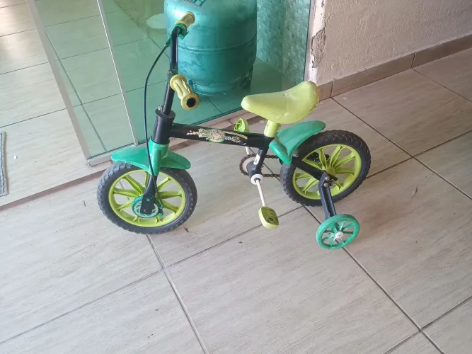 Bicicleta infantil.